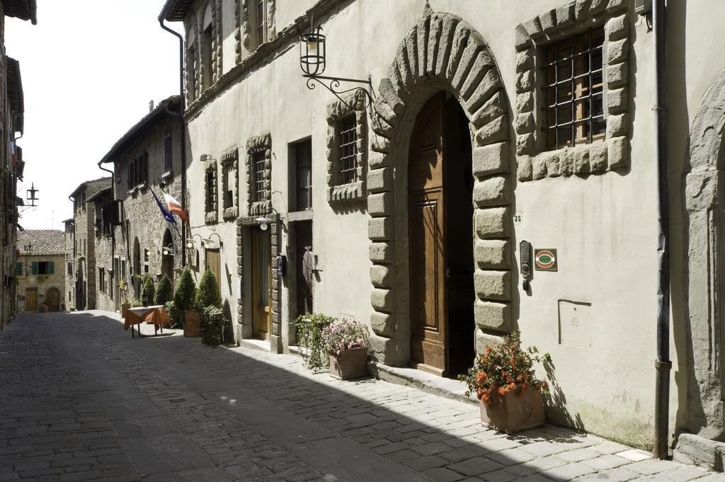 Palazzo Malaspina B&B San Donato in Poggio Exterior foto