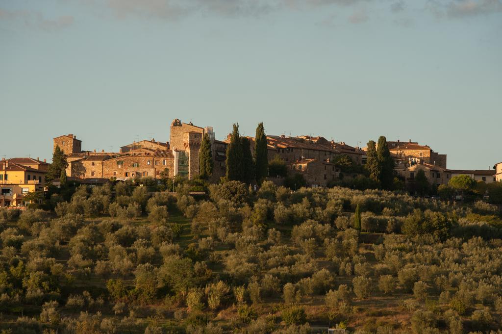 Palazzo Malaspina B&B San Donato in Poggio Exterior foto